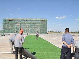 影响北京人造草足球场施工的因素