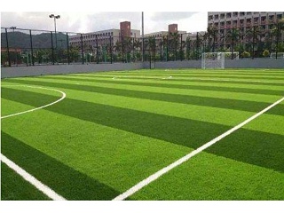 人造草足球场施工步骤及注意事项