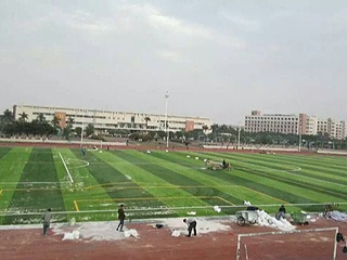 北京人造草足球场建设选择优世有什么优势