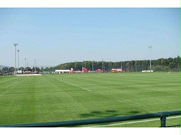 足球场人造草坪施工方案