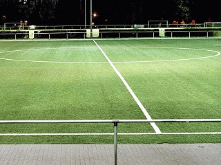 人造草足球场的竞争行情