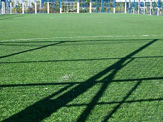 优世建设的人造草足球场售后服务完全不用担心。