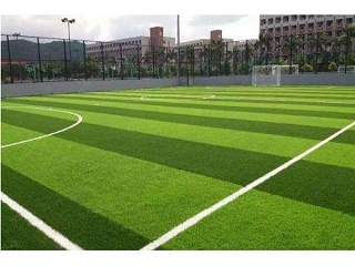 人造草足球场场地基础施工以及注意事项