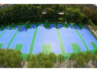 丙烯酸篮球场施工常见问题分析及解决方法