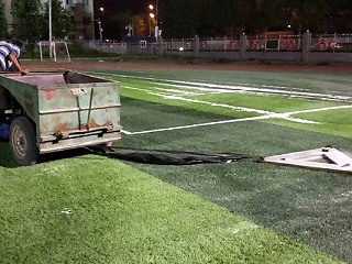 人造草足球场建设的细节
